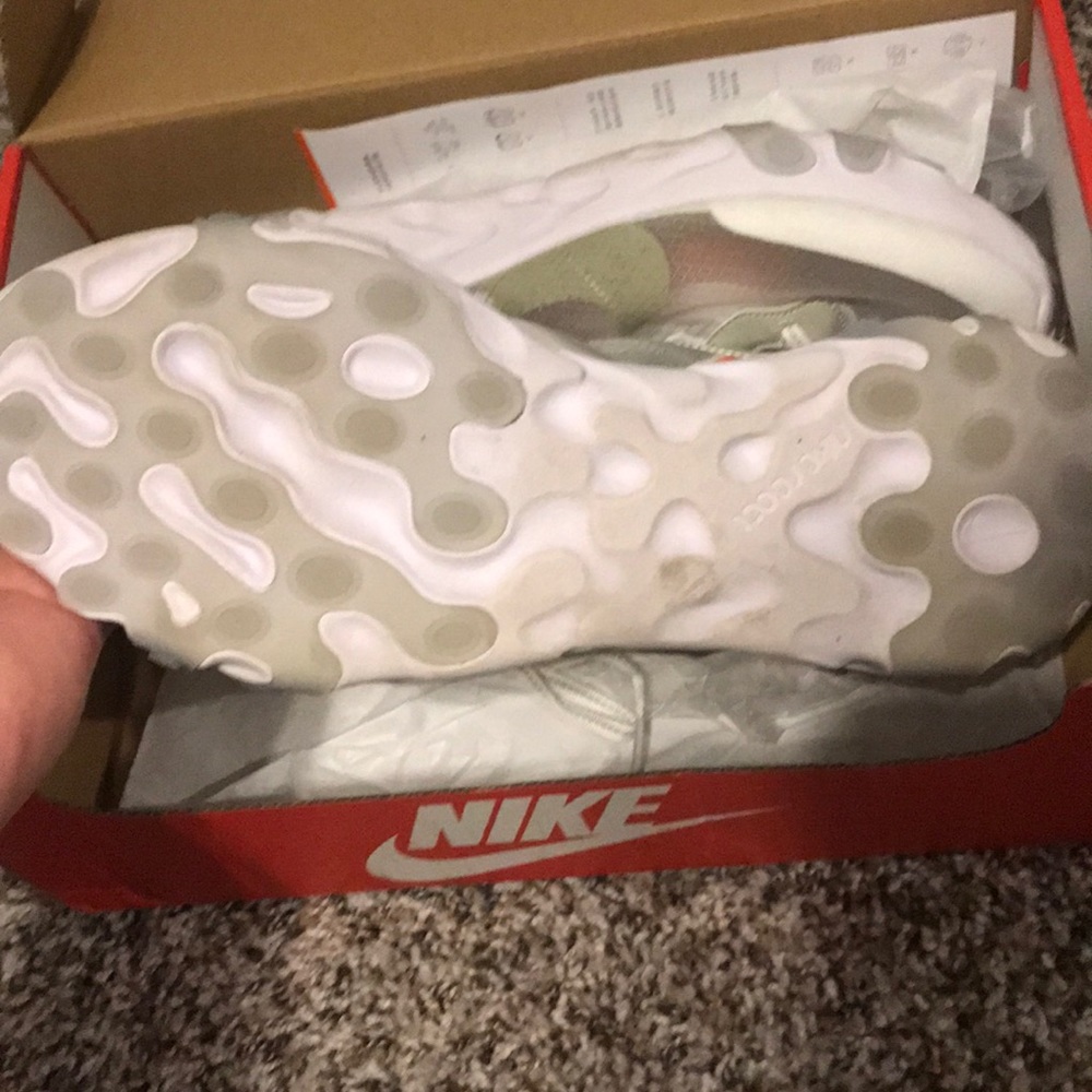 Nike React Elements-Light Bone - image 2